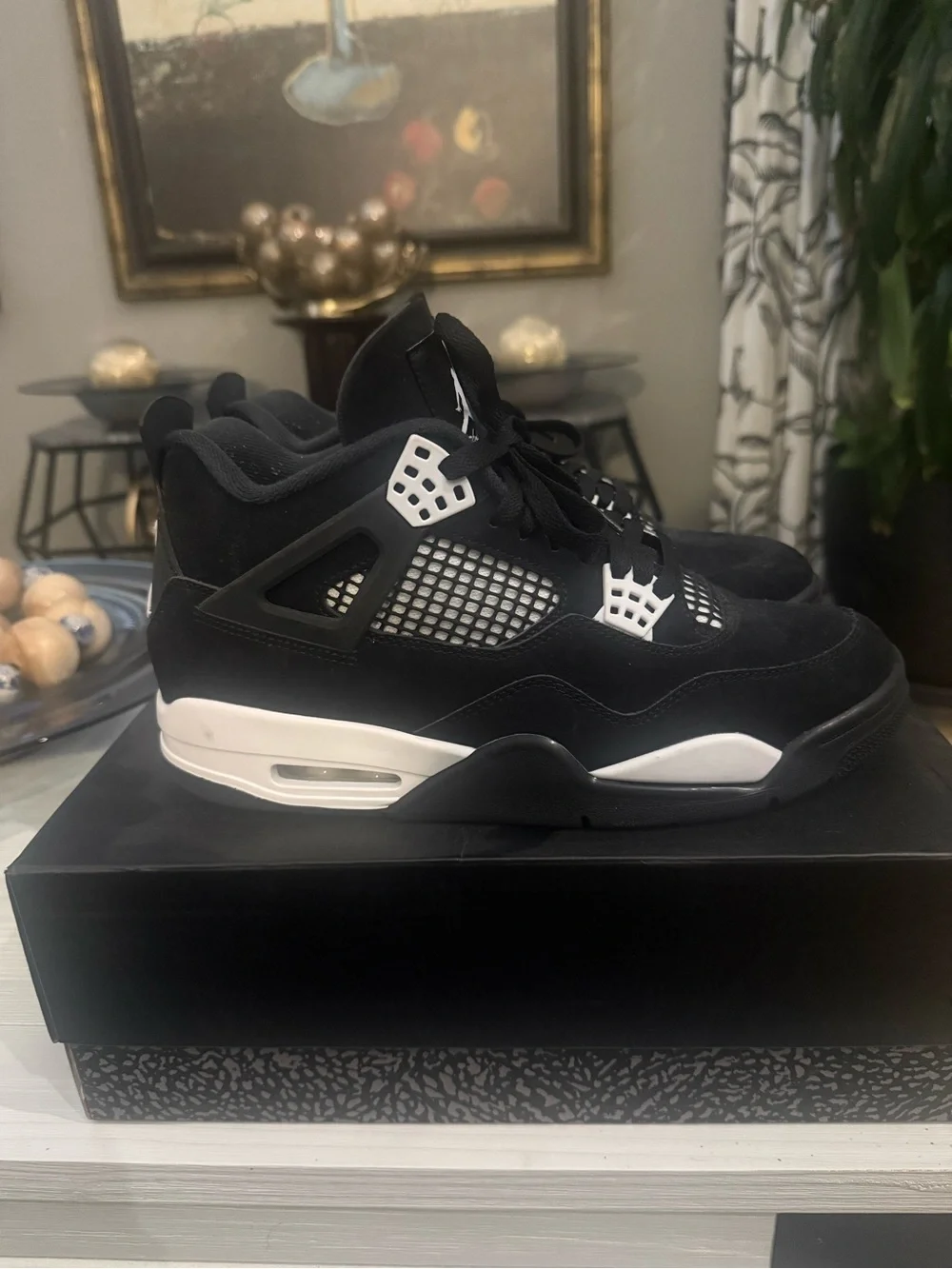 Jordan 4 Retro White Thunder